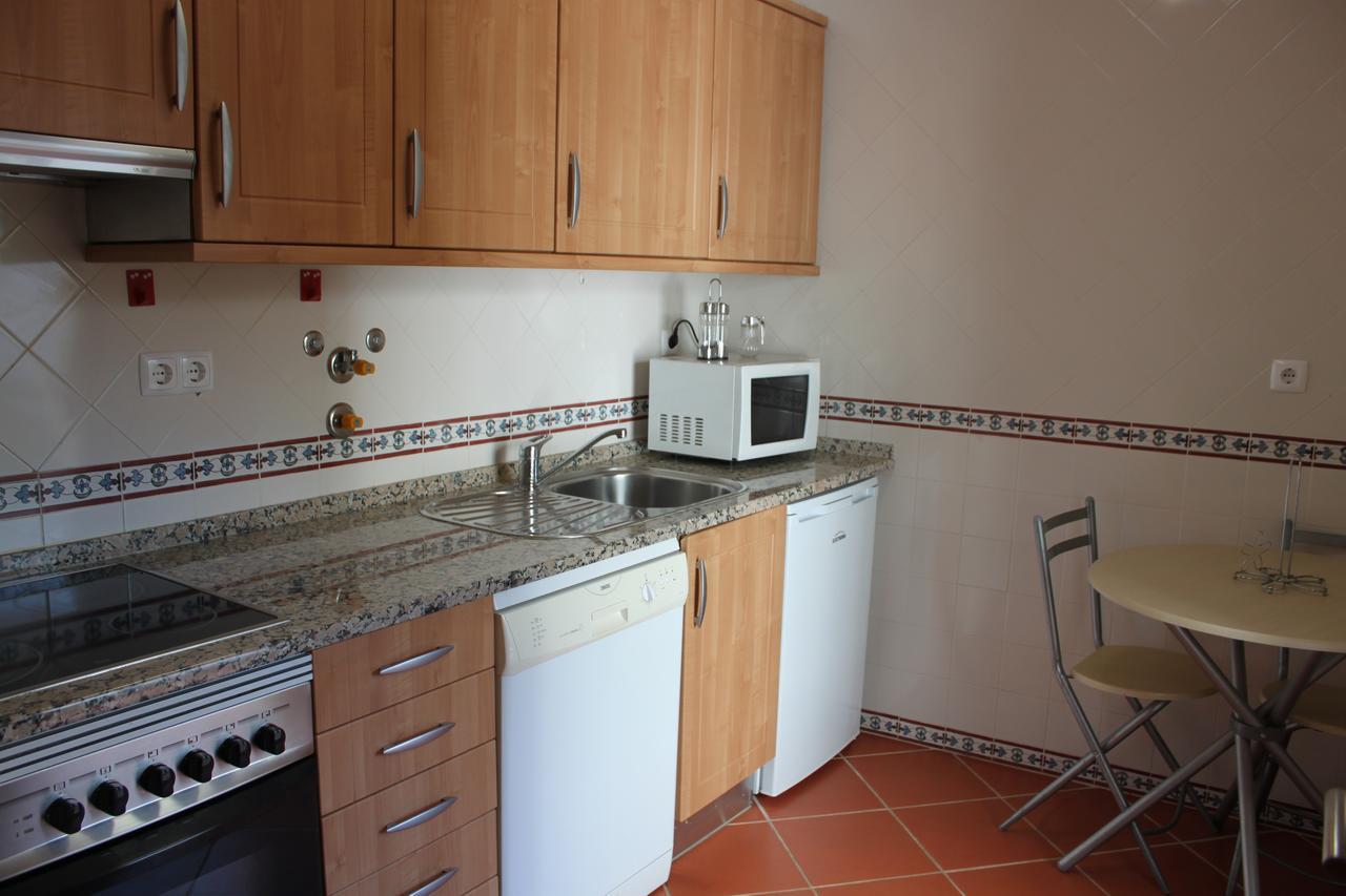 Apartamentos Colina Do Mar Downtown อัลบูเฟรา ภายนอก รูปภาพ