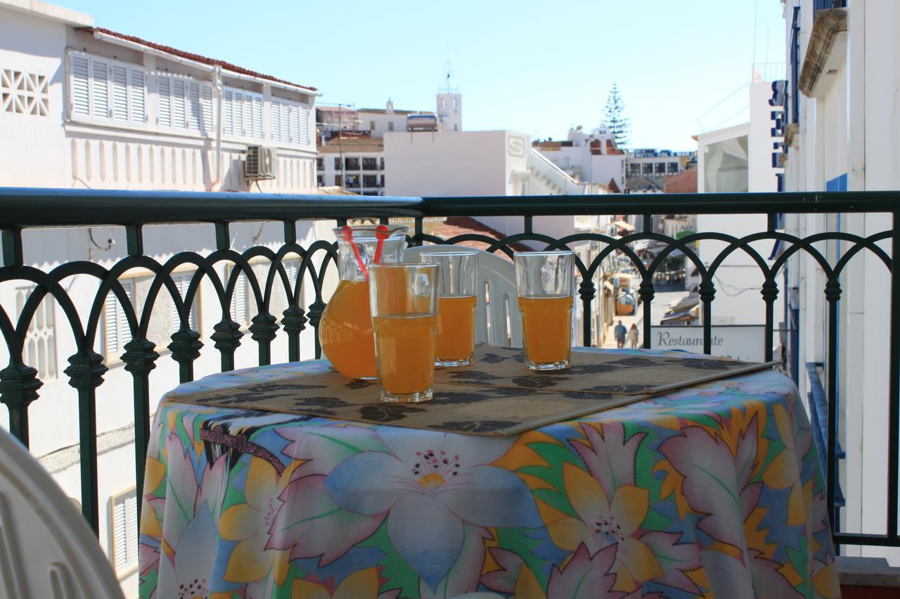 Apartamentos Colina Do Mar Downtown อัลบูเฟรา ภายนอก รูปภาพ